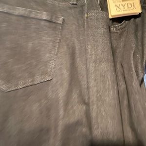 Size 10 pair of NYDJ